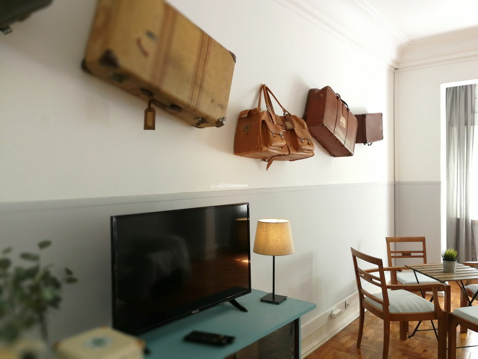 Albergue Castilho 63 *
