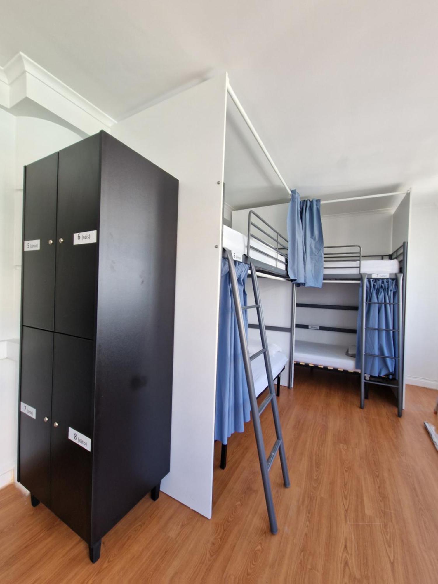 Hostal Castilho 63 &