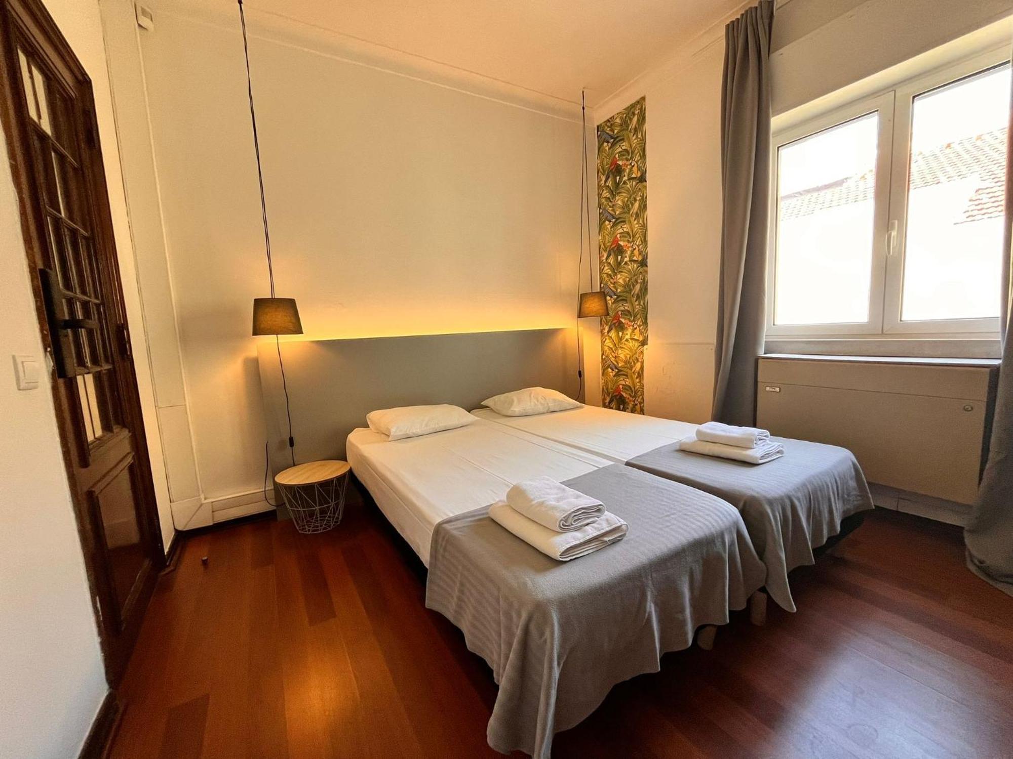 Castilho 63 & Hostal Lisboa